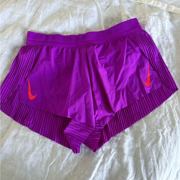 Nike Aeroswift Shorts - Picture 1 of 3